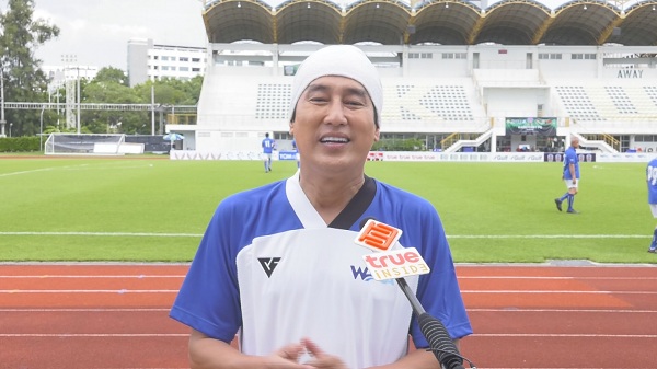 “เกรท วรินทร” นำทีมนักเตะร่วมกิจกรรม เยาวชนรักษ์สิ่งแวดล้อม   (มีคลิป)