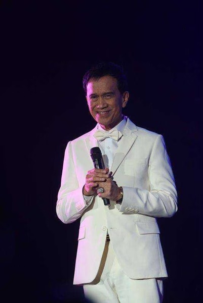 วินัย พันธุรักษ์ ใจหาย!! หลัง ต้อย เศรษฐา จากไปอย่างสงบ เผยได้พูดคุยและส่งภาพความทรงจำให้กันและกัน วินัย พันธุรักษ์ ใจหาย!! หลัง ต้อย เศรษฐา จากไปอย่างสงบ เผยได้พูดคุยและส่งภาพความทรงจำให้กันและกัน