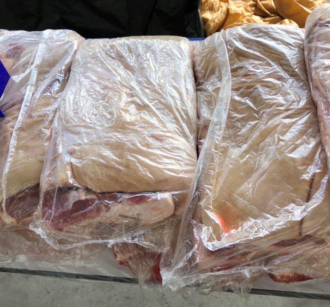 อย่ากระพริบตา...กรมศุลกากรจับ “หมูเถื่อน” ล็อตใหญ่ อย่ากระพริบตา...กรมศุลกากรจับ “หมูเถื่อน” ล็อตใหญ่