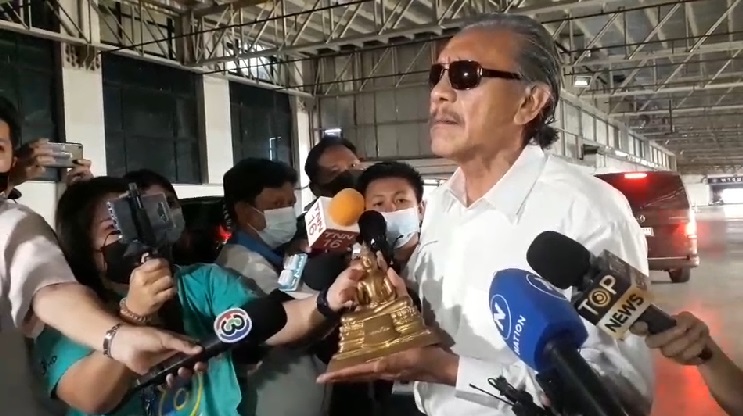 ประมวลภาพ สรยุทธ พ้นคุก คนดังร่วมให้กำลังใจเพียบ ประมวลภาพ สรยุทธ พ้นคุก คนดังร่วมให้กำลังใจเพียบ