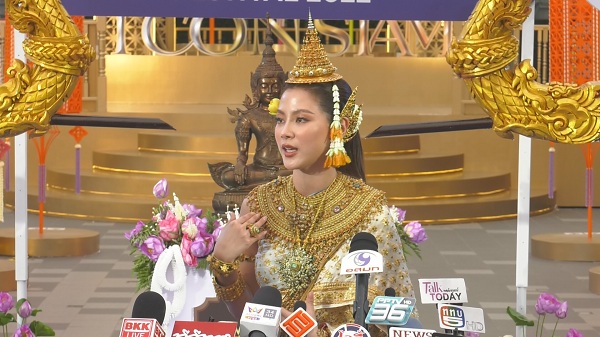 ใบเฟิร์น เผย ยังต้องเรียนการแสดงตลอด เพราะขาดความมั่นใจ (มีคลิป)