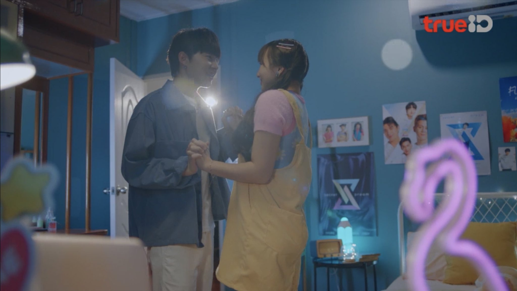 นุนิว - มิวนิค และทีมนักแสดงพา #MissionFanEP1 ติดเทรนด์อันดับ 1 ตั้งแต่ตอนแรก
