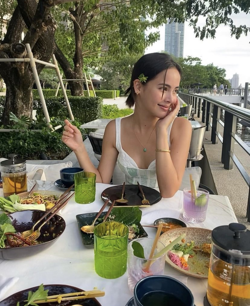 หวานตาแตก! ญาญ่า โพสต์รูปดินเนอร์ริมน้ำ ณเดชน์ รีบคอมเม้นต์ สวย หวานตาแตก! ญาญ่า โพสต์รูปดินเนอร์ริมน้ำ ณเดชน์ รีบคอมเม้นต์ สวย