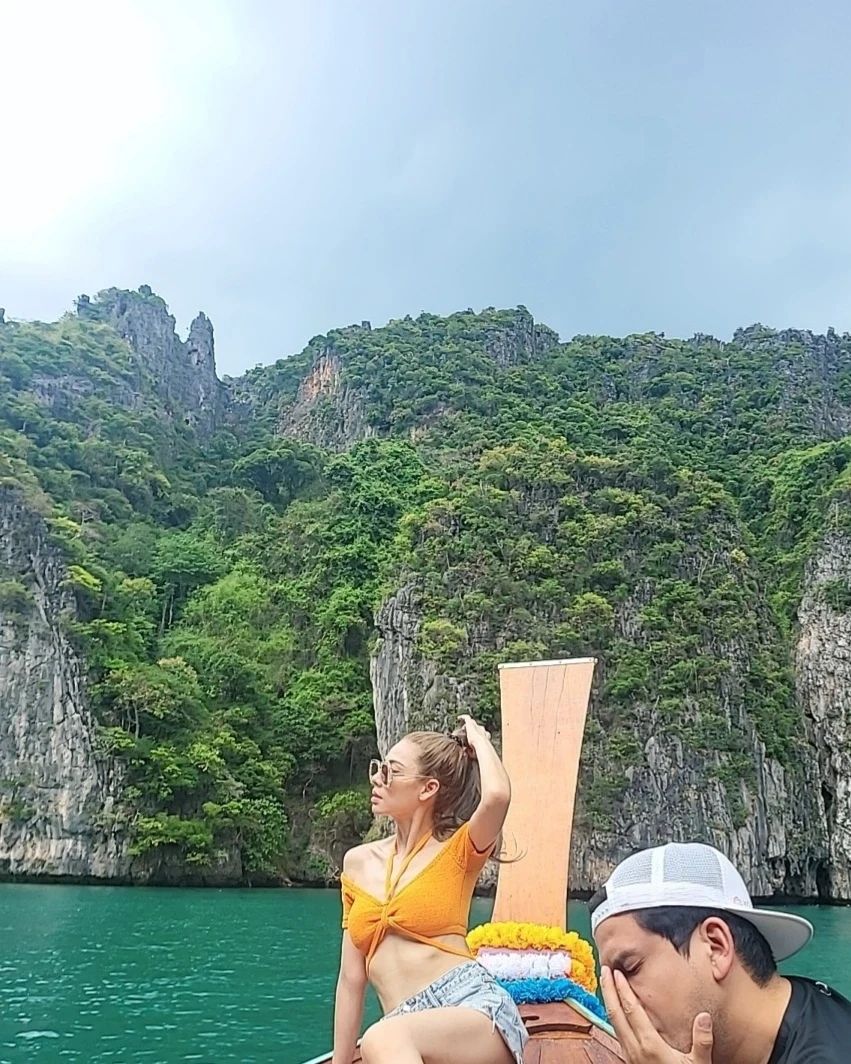 เอ๋ พรทิพย์ เผยสาเหตุสามี ป๋อ ณัฐวุฒิ  หวงหนักมาก!!