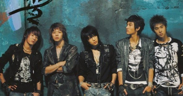 ฉลองเดบิวต์19ปี!! 'คิมแจจุง' ได้รับเค้กเซอร์ไพรส์จาก 5 สาว 'KARA'