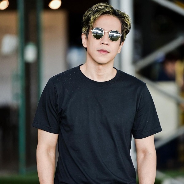 “บอล อัศนัย” เผยเคยป่วยเป็นโรคแพ้ภูมิตัวเอง (SLE) จนเดินไม่ได้ (มีคลิป)        