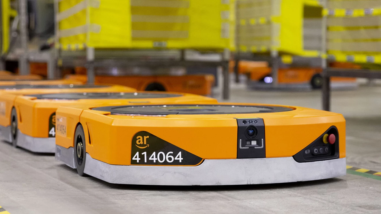 หวั่น ! Amazon อาจมีพนักงานหุ่นยนต์มากกว่าคนในไม่กี่ปี