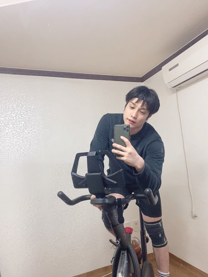  “แทฮอน” อดีตสมาชิกวง “ZE:A” เล่าเรื่องชีวิตลำบากแต่ได้เพื่อนร่วมวงส่งเงินให้