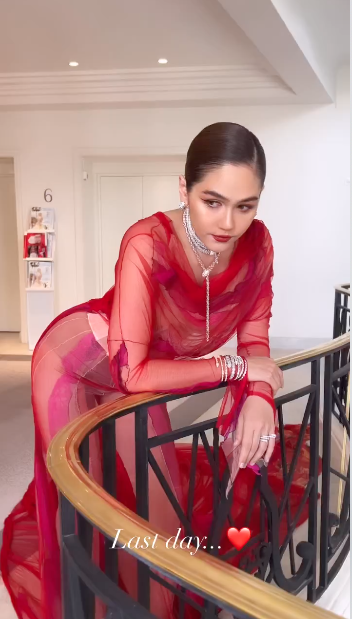 เปิดลุควันส่งท้าย!! ‘ชมพู่ อารยา’ บนพรมแดงคานส์ แซ่บแรงทั้งราคาและอิมเมจ เปิดลุควันส่งท้าย!! ‘ชมพู่ อารยา’ บนพรมแดงคานส์ แซ่บแรงทั้งราคาและอิมเมจ