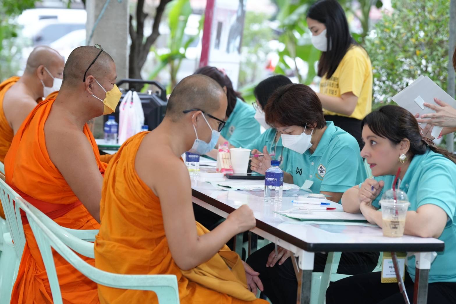 นักศึกษา ปธพ.ผนึกกำลังจัดแพทย์อาสาเฉลิมพระเกียรติฯเมืองปทุมธานี นักศึกษา ปธพ.ผนึกกำลังจัดแพทย์อาสาเฉลิมพระเกียรติฯเมืองปทุมธานี