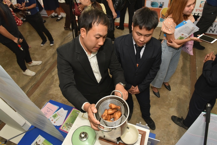 สสส. ชวนส่งไอเดีย “นวัตกรรมสร้างเสริมสุขภาพ” ชิงรางวัลเกียรติยศ PM Award 2021 สสส. ชวนส่งไอเดีย “นวัตกรรมสร้างเสริมสุขภาพ” ชิงรางวัลเกียรติยศ PM Award 2021