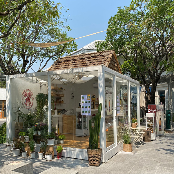 10 คาเฟ่แถวราชพฤกษ์ ร้านเด็ดถ่ายรูปสวย ห้ามพลาดไปเช็กอิน