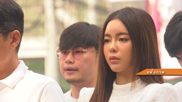 “ไอซ์ ปรีชญา” เจ็บหนัก กระดูกเท้าหักต้องใส่เฝือก   (มีคลิป)