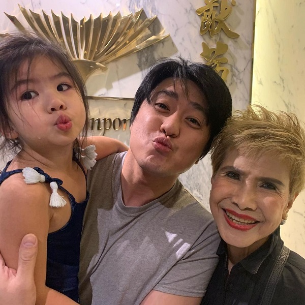 อั๋น ศราวุธ สูญเสียคุณแม่ เจนนี่ โพสต์เศร้า ไม่คิดว่าจะเป็นกอดสุดท้าย (มีคลิป) 