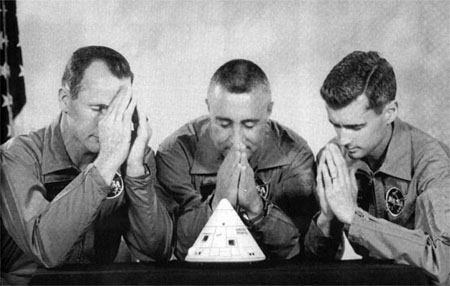 ‘57 ปี ภารกิจอะพอลโล 1’ ประตูแรกสู่การส่งมนุษย์ไปดวงจันทร์ โศกนาฏกรรมแห่งเปลวเพลิงที่ต้องจดจำ 