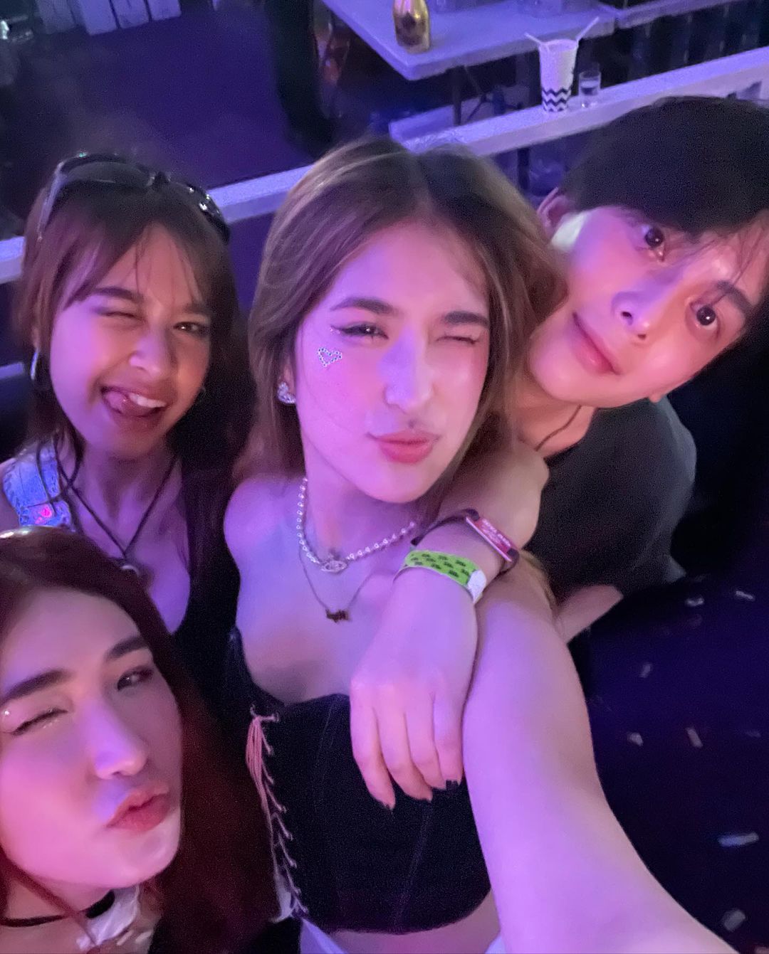 รู้จัก น้องมิย่า ลูกสาว พีท ทองเจือสาวสวยมากความสามารถ