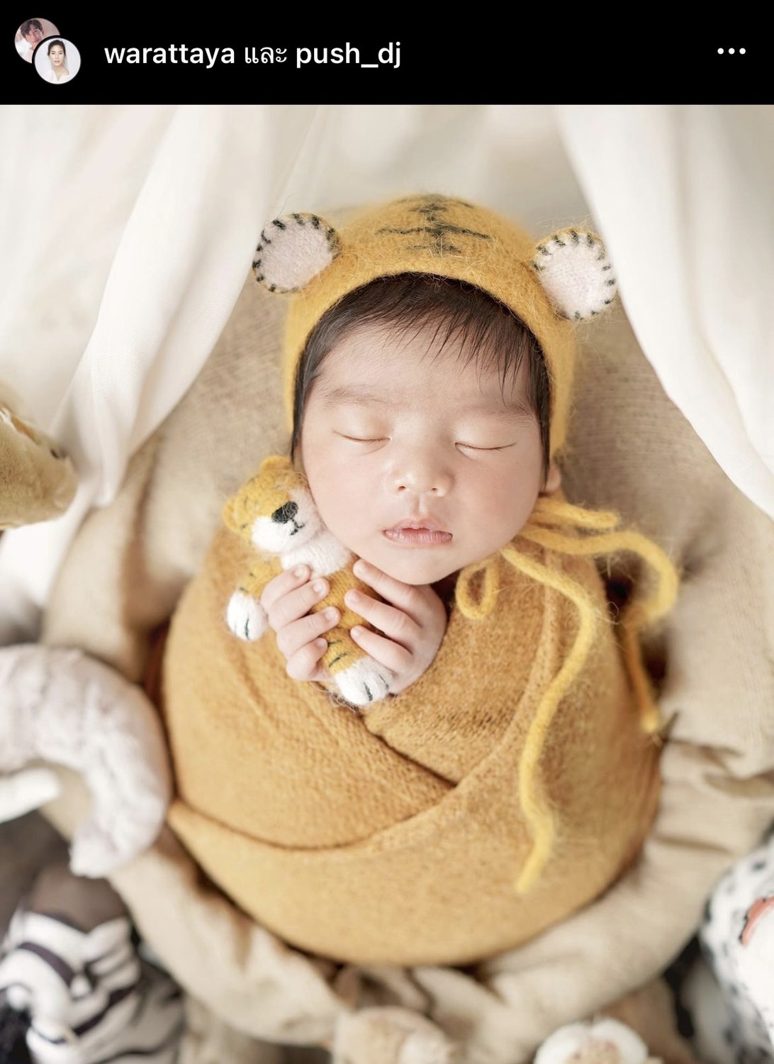 พุฒ-จุ๋ย อวดภาพลูกชายน้อง พีร์เจ ถ่ายแบบแรกเกิด พุฒ-จุ๋ย อวดภาพลูกชายน้อง พีร์เจ ถ่ายแบบแรกเกิด