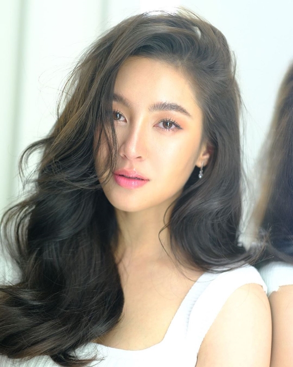 เวียร์ ศุกลวัฒน์ เดินทางกลับเมืองไทยแล้ว หลังถ่ายทำหนังที่ต่างประเทศ เวียร์ ศุกลวัฒน์ เดินทางกลับเมืองไทยแล้ว หลังถ่ายทำหนังที่ต่างประเทศ