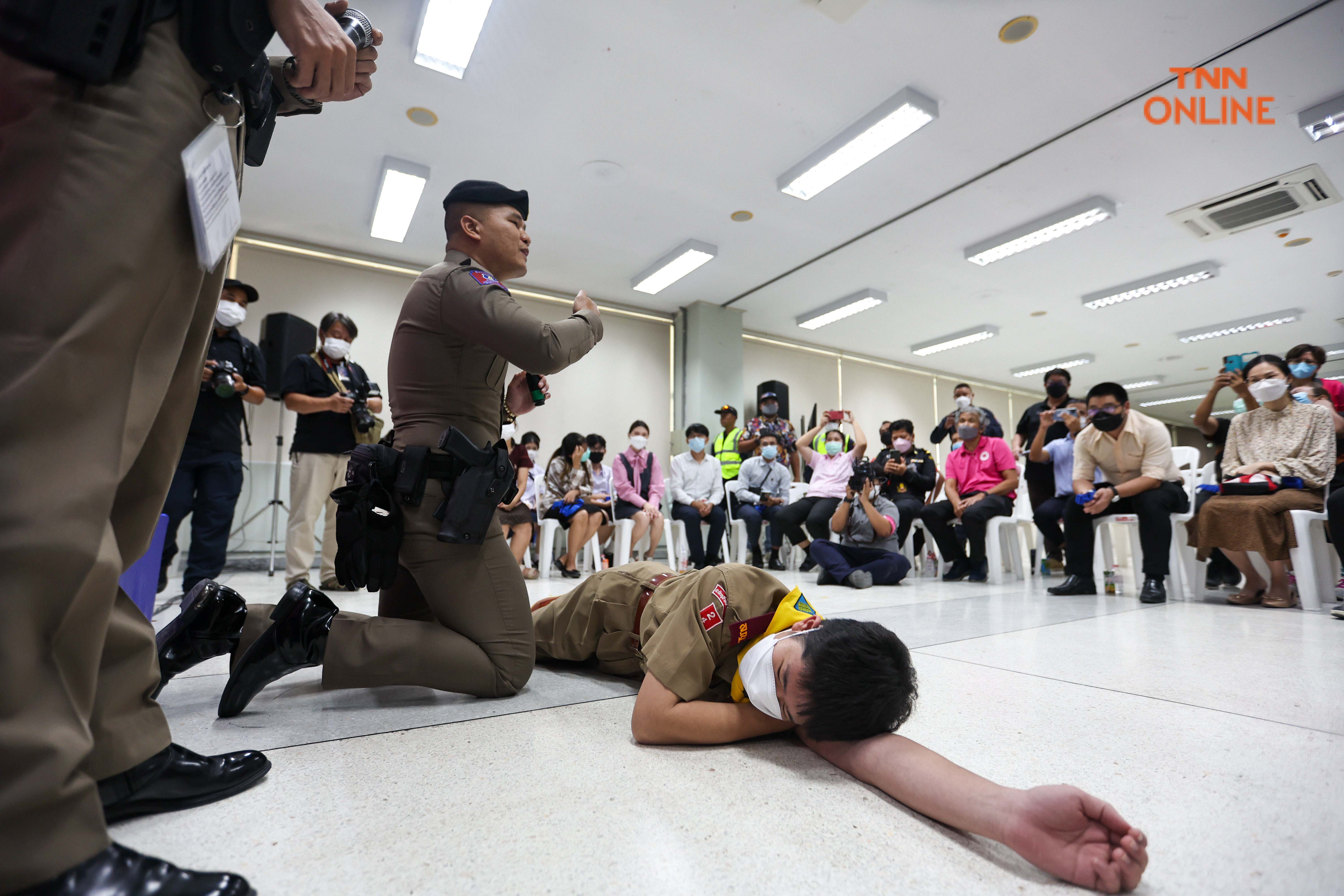 จําลองเหตุการณ์ “หนี ซ่อน สู้“เอาตัวรอดในสถานการณ์ฉุกเฉิน(กราดยิง)