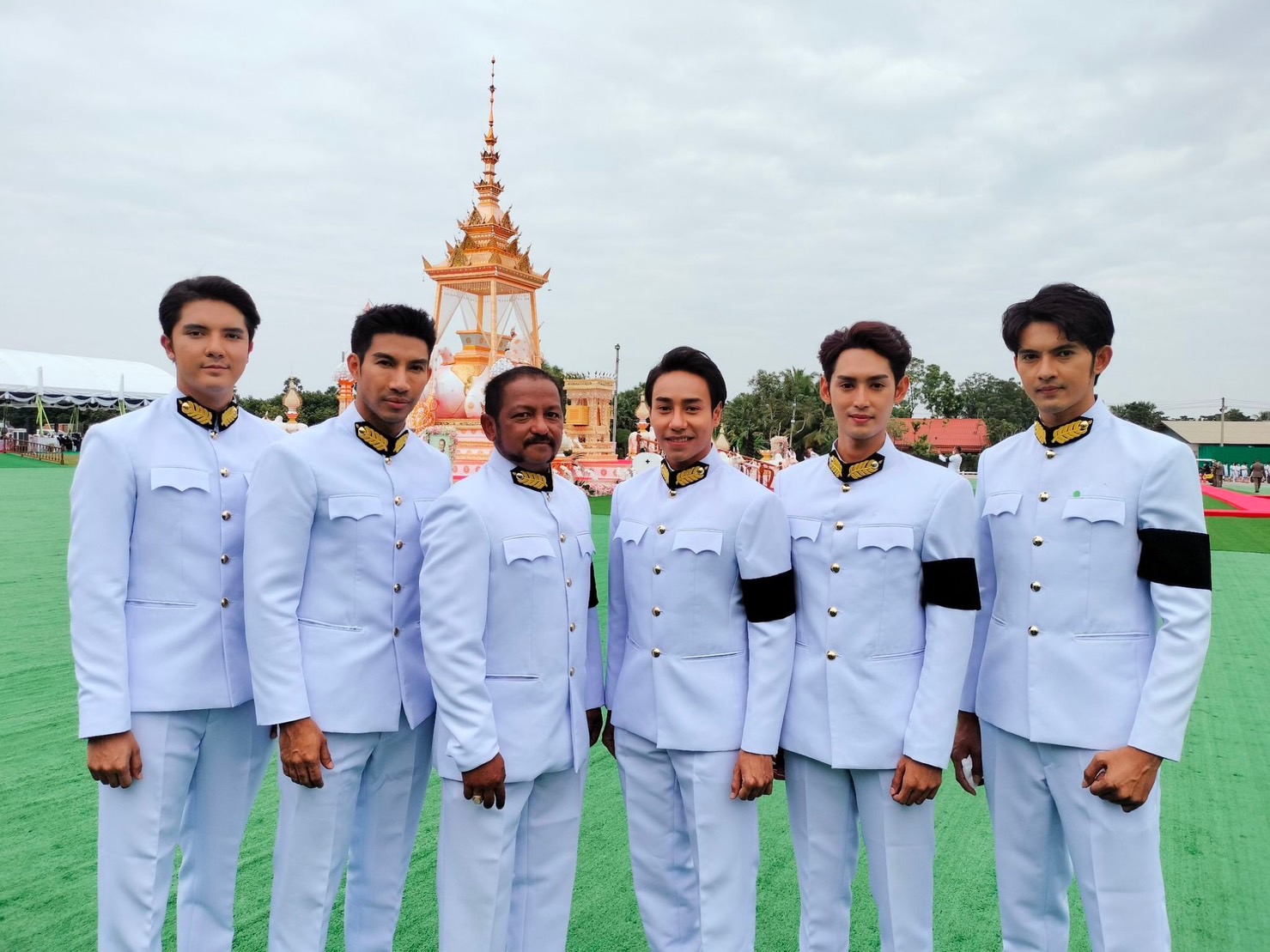 ประมวลภาพ งานพระราชทานเพลิงศพ สรพงศ์ ชาตรี