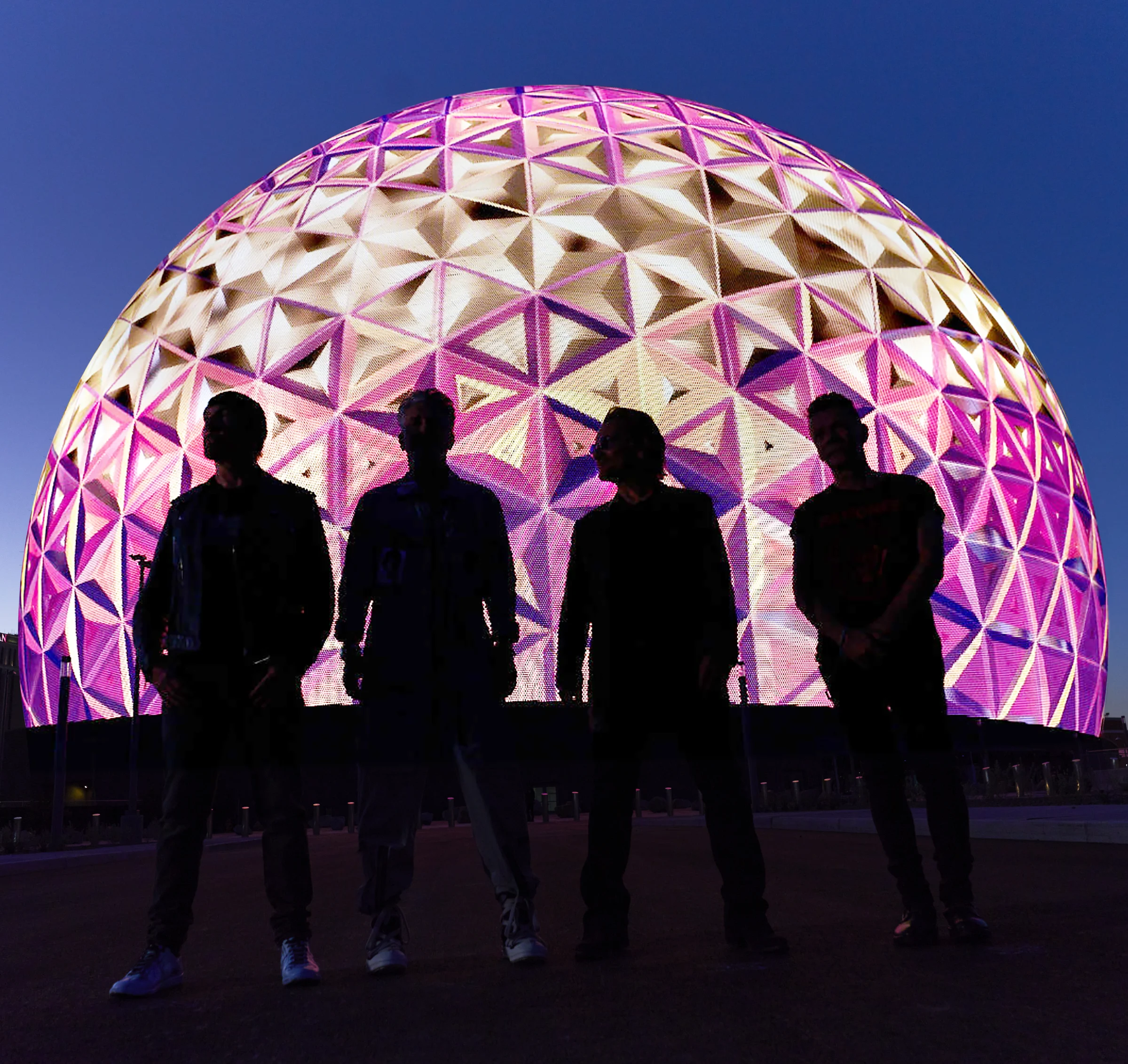 Sphere เปิดเวทีด้วยวงร็อกระดับตำนาน U2 อลังการงานแสงสีเสียง Sphere เปิดเวทีด้วยวงร็อกระดับตำนาน U2 อลังการงานแสงสีเสียง
