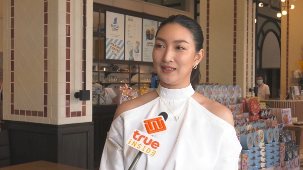  “แพนเค้ก” เผย “หม่อมน้อย” ยื่นบทสำคัญพลิกคาแรกเตอร์เป็นโสเภณี  (มีคลิป)