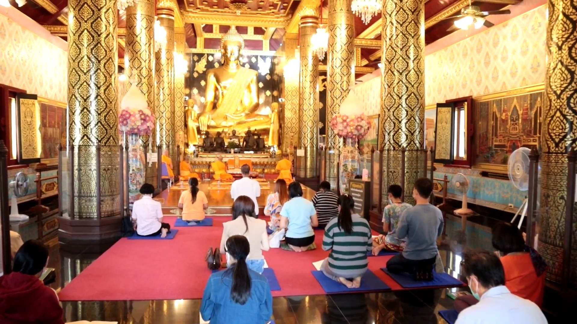 พระสงฆ์พิษณุโลก นำพุทธศาสนิกชน สวดมนต์ถวายพระพรชัยมงคล แด่ เจ้าฟ้าพัชรกิติยาภาฯ พระสงฆ์พิษณุโลก นำพุทธศาสนิกชน สวดมนต์ถวายพระพรชัยมงคล แด่ เจ้าฟ้าพัชรกิติยาภาฯ