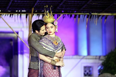 เปิดตัวละคร หม่อมเป็ดสวรรค์ สุดอลังการ “ทับทิม อัญรินทร์ - ฟิล์ม เฌอร์ลิษา” โชว์เคมีใหม่ เปิดตัวละคร หม่อมเป็ดสวรรค์ สุดอลังการ “ทับทิม อัญรินทร์ - ฟิล์ม เฌอร์ลิษา” โชว์เคมีใหม่