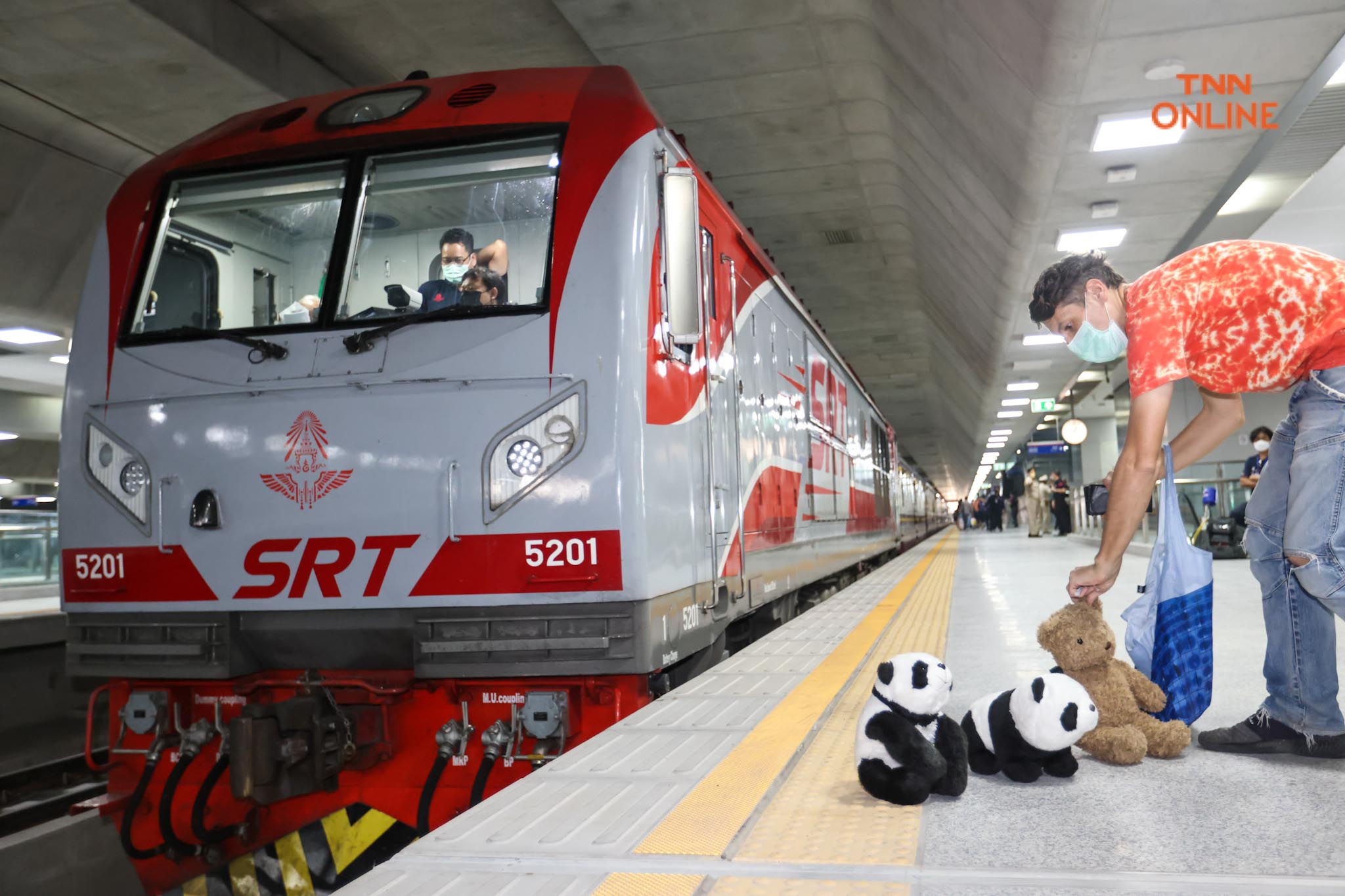 เปิดให้บริการวันแรก รถไฟทางไกลมายังสถานีกลางกรุงเทพอภิวัฒน์