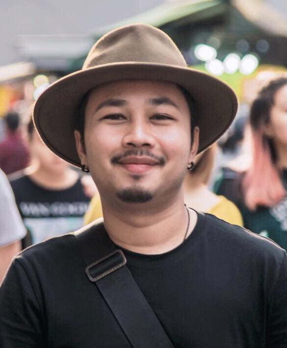 ด่วนนักร้องดัง เอ มหาหิงค์ ประสบอุบัติเหตุรถตู้เสียหลัก ด่วนนักร้องดัง เอ มหาหิงค์ ประสบอุบัติเหตุรถตู้เสียหลัก