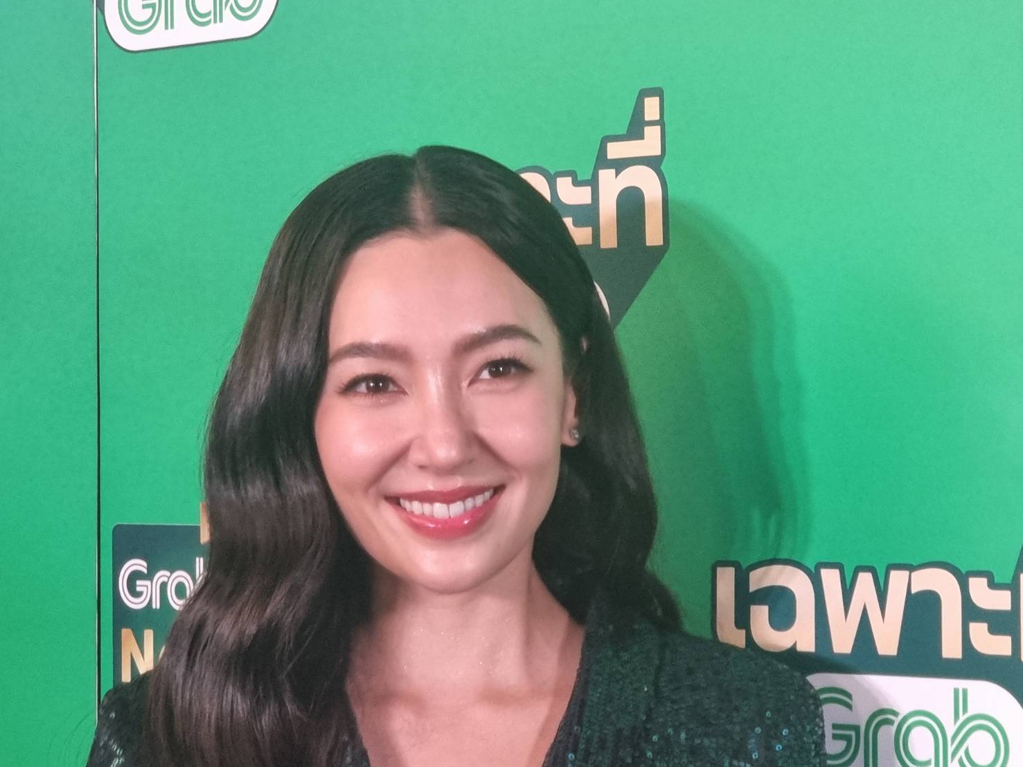 เบลล่า ราณี ไม่อยากพูดเรื่องคลิปแย่งซีน นอกจาก มาร์กี้ ยังไม่ได้คุยกับคนอื่น เบลล่า ราณี ไม่อยากพูดเรื่องคลิปแย่งซีน นอกจาก มาร์กี้ ยังไม่ได้คุยกับคนอื่น