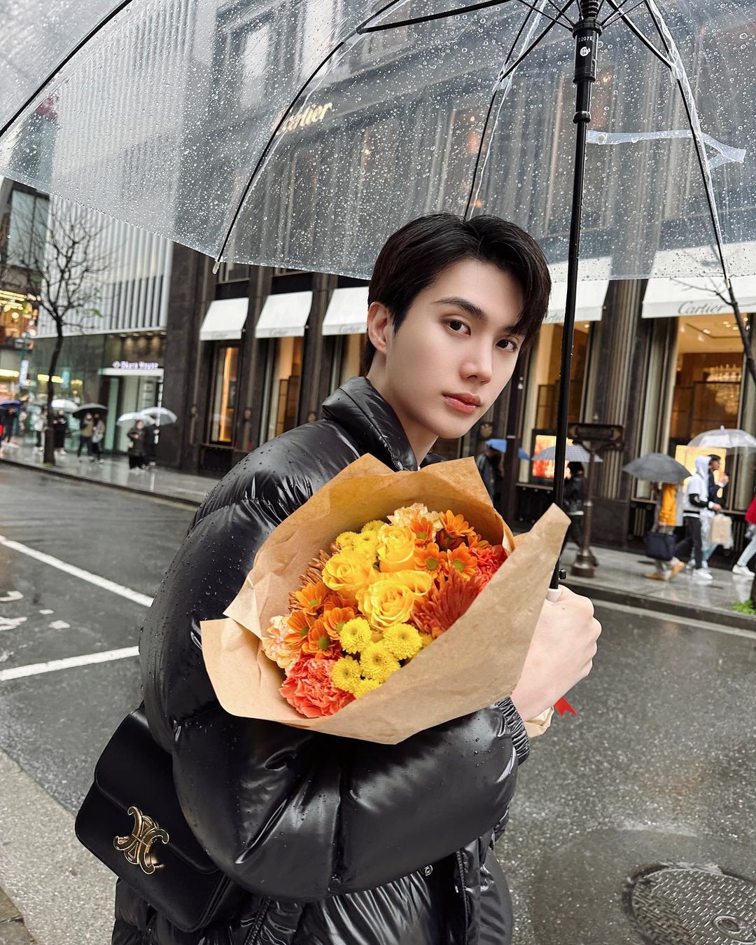 อิน สาริน เล่าความน่ารัก คิม มินกยู มาทานหมูกระทะที่ร้านพร้อมมอบเค้กให้เป็ของขวัญ 