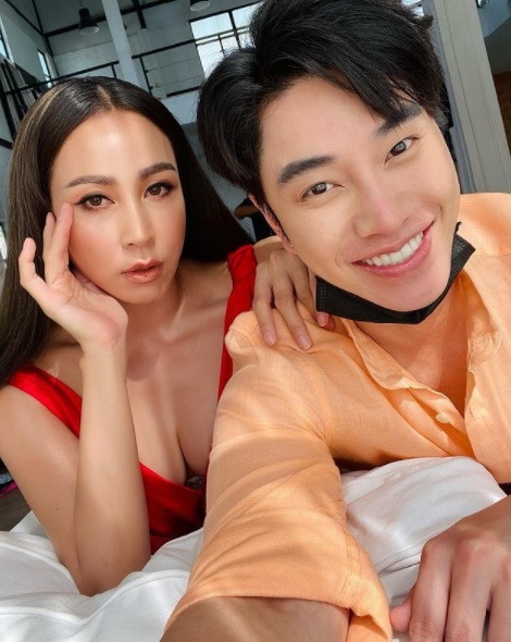 40 แล้วไง! กิ๊ก สุวัจนี แปลงโฉมเป็นสาวเกาหลี ละมุนจนลืมอายุ 40 แล้วไง! กิ๊ก สุวัจนี แปลงโฉมเป็นสาวเกาหลี ละมุนจนลืมอายุ