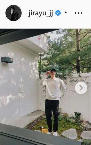“เจมส์ จิรายุ” เผยความหวาน ฉลองวันเกิดแฟนสาวสุดเรียบง่าย    