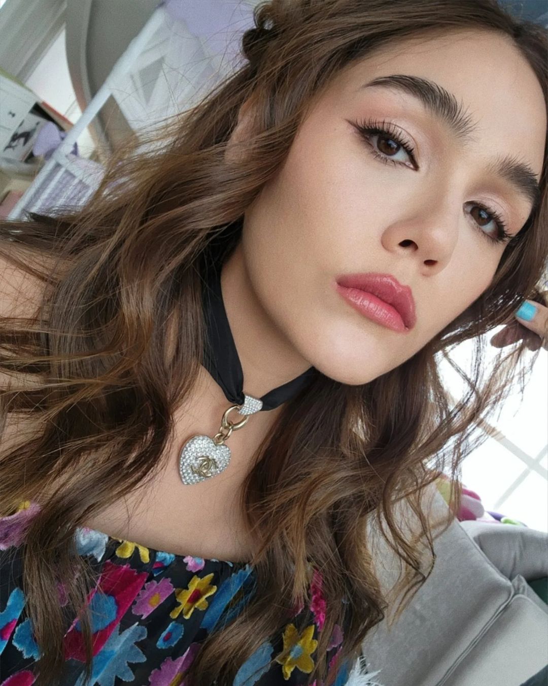่เจ้าแม่แฟชั่น “ชมพู่ อารยา” เตรียมห่างลูกนาน 7 วันลุยงานที่ปารีส (มีคลิป)