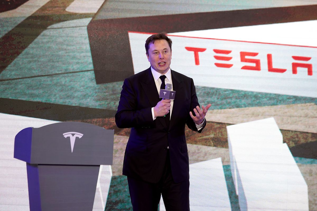 มาช้าแต่มาแล้ว! Tesla เริ่มจัดส่งระบบ 'Full Self-Driving' รุ่นเบต้า 9 หลังจากล่าช้าไปนาน