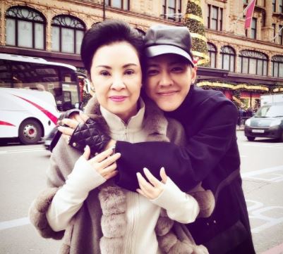 คุณหญิงกอแก้ว คุณแม่ ดัง พันกร ถูกอัยการสูงสุดสั่งฟ้อง!!