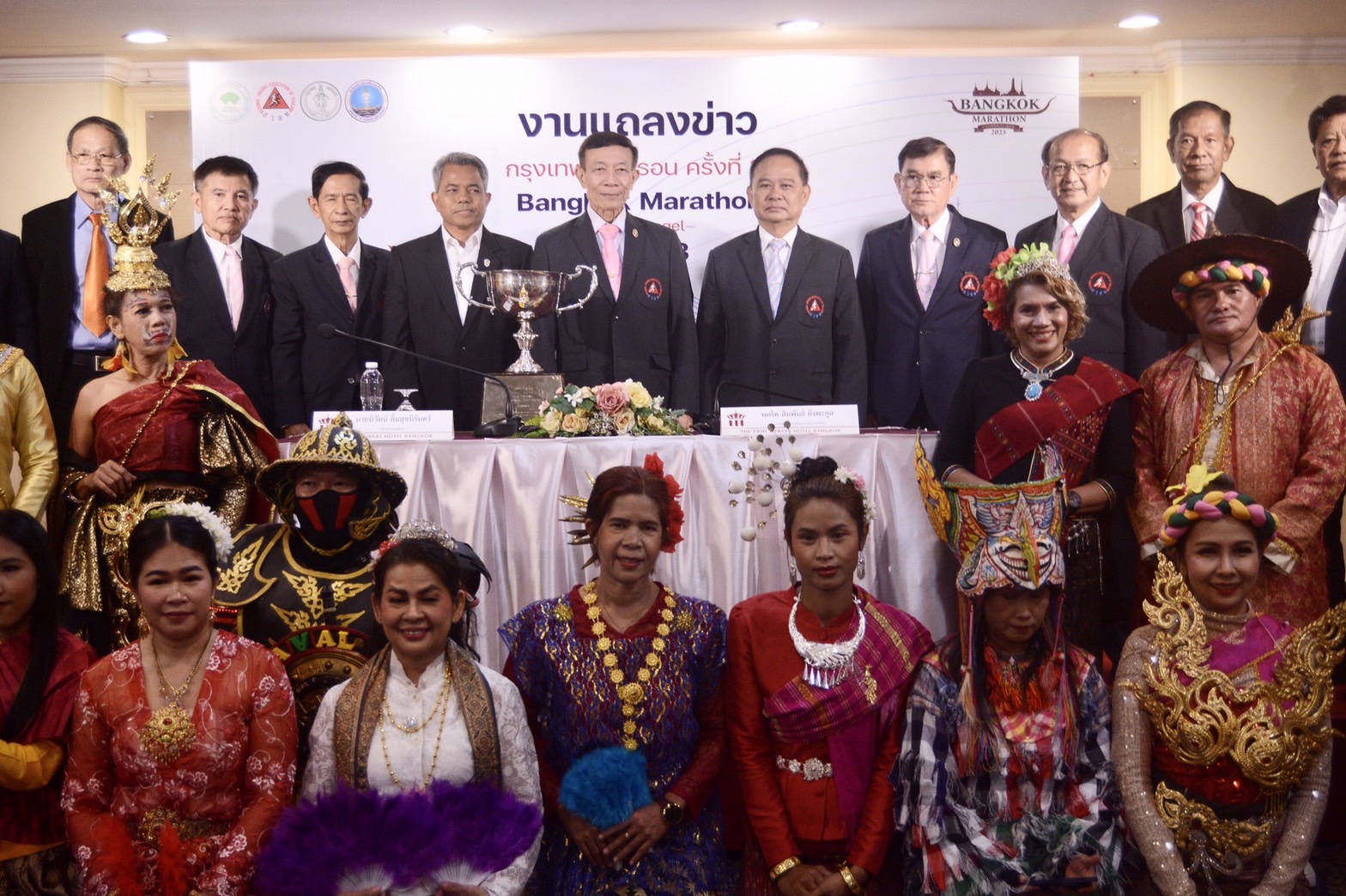 'สมาคมนั่งวิ่งเพื่อสุขภาพฯ' จัดกิจกรรม 'กรุงเทพมาราธอน' ครั้งที่ 34 แชมป์รับแสนบาท 'สมาคมนั่งวิ่งเพื่อสุขภาพฯ' จัดกิจกรรม 'กรุงเทพมาราธอน' ครั้งที่ 34 แชมป์รับแสนบาท