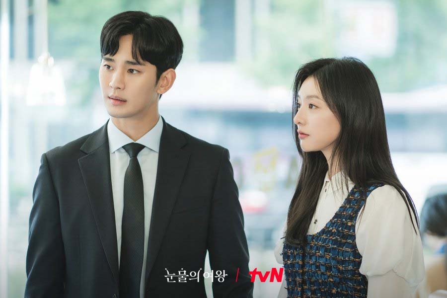Queen of Tears เรื่องราาวชีวิตคู่ของหนุ่มต่างจังหวัดกับลูกสาวเจ้าของห้าง Queen of Tears เรื่องราาวชีวิตคู่ของหนุ่มต่างจังหวัดกับลูกสาวเจ้าของห้าง