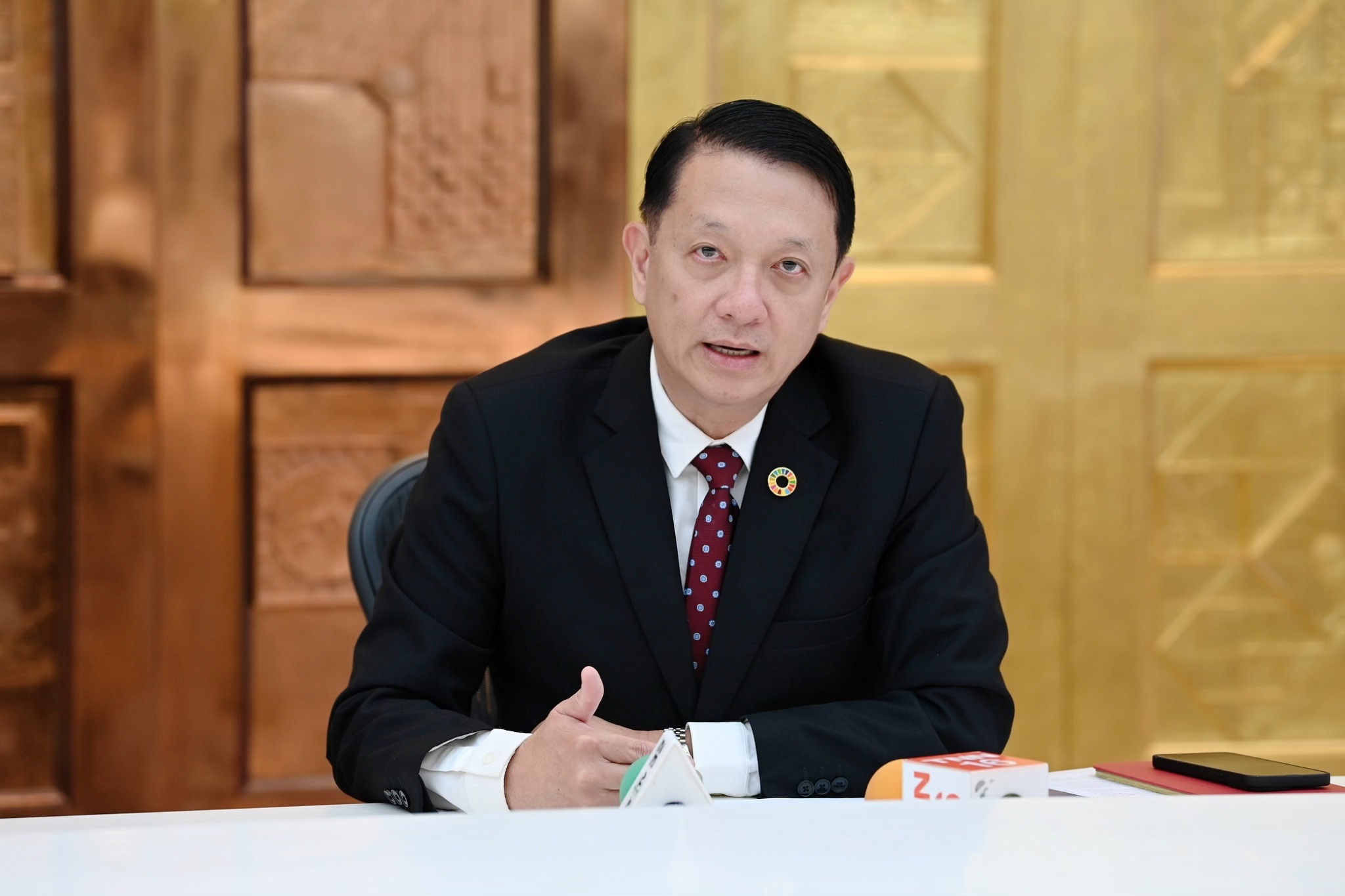 CEO ซีพีเอฟ ประกาศความสำเร็จยกเลิกใช้ถ่านหิน 100% กิจการในไทย CEO ซีพีเอฟ ประกาศความสำเร็จยกเลิกใช้ถ่านหิน 100% กิจการในไทย