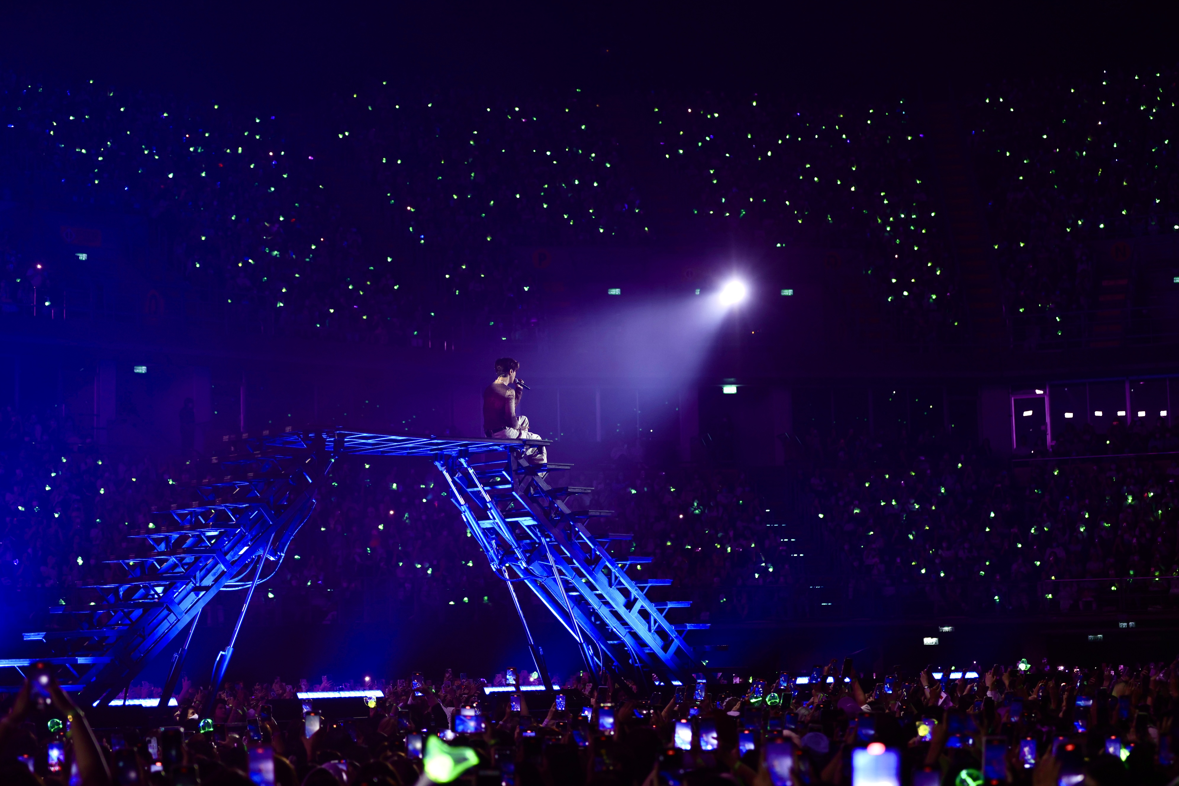 สีเขียวทั้งฮอลล์! ภาพบรรยากาศ คอนเสิร์ต Mark Tuan The Other Side Asia Tour ในวันแรก สีเขียวทั้งฮอลล์! ภาพบรรยากาศ คอนเสิร์ต Mark Tuan The Other Side Asia Tour ในวันแรก