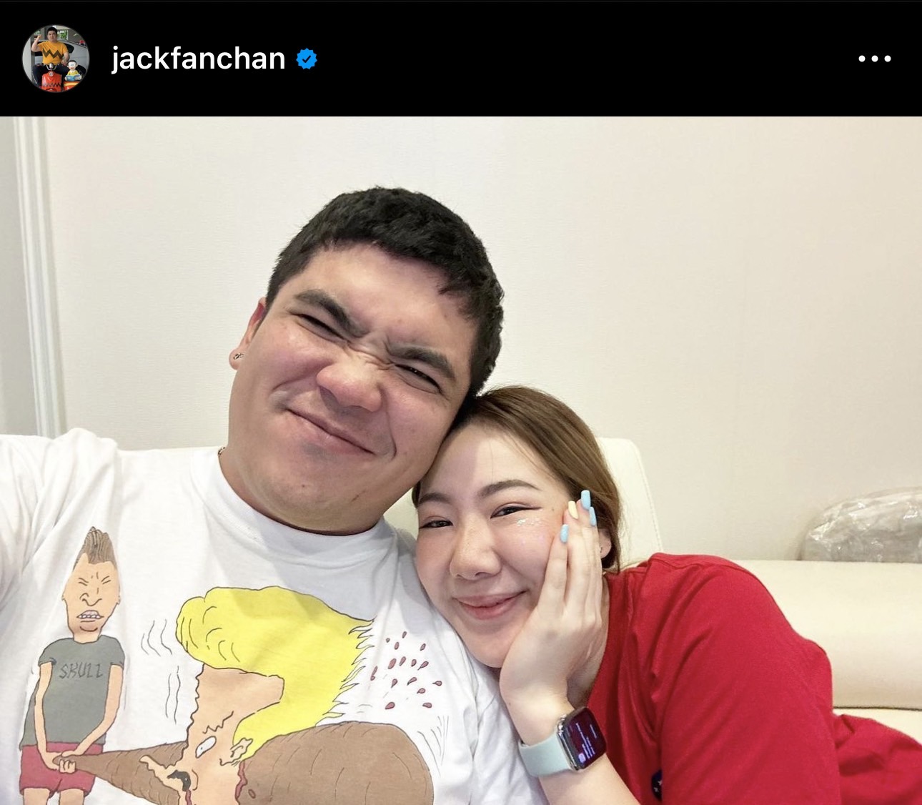 แจ็ค แฟนฉัน ขอทำดี แจกพัดลม-แป้งเย็น ให้กับคนขาดแคลน แจ็ค แฟนฉัน ขอทำดี แจกพัดลม-แป้งเย็น ให้กับคนขาดแคลน