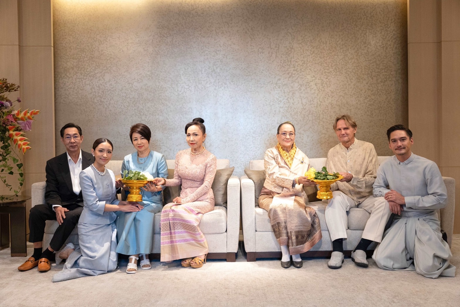 ประมวลภาพงานช่วงเช้า อนันดา-ณิชชา เข้าพิธีมงคลสมรสชื่นมื่น! ประมวลภาพงานช่วงเช้า อนันดา-ณิชชา เข้าพิธีมงคลสมรสชื่นมื่น!