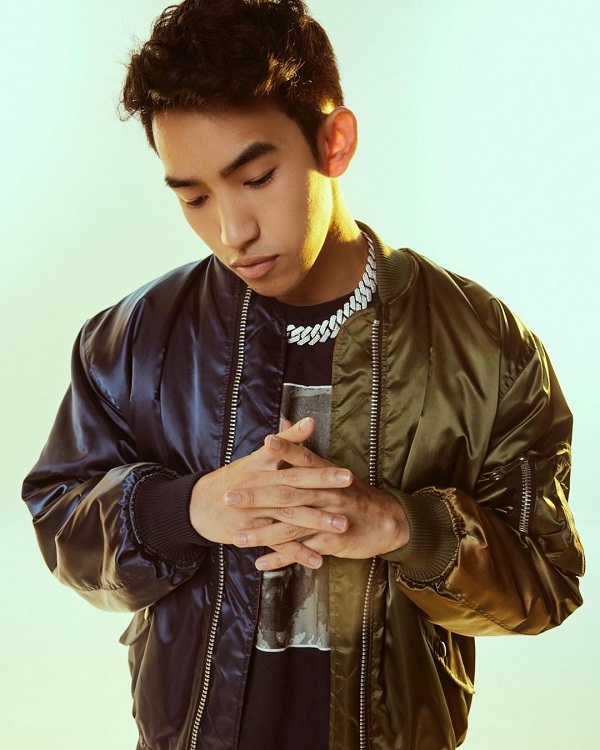 IRONBOY แร็ปเปอร์สุดคูล คว้า URBOYTJ ร่วมแจมในเพลงใหม่ (มีคลิป)