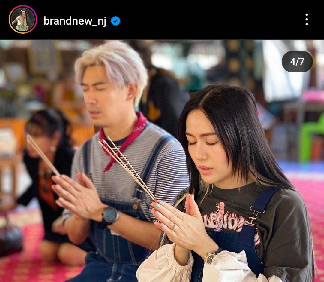 เป๊ก-นิว กลับเชียงใหม่ไปแก้บนหลังขอลูกคนแรกได้สำเร็จ