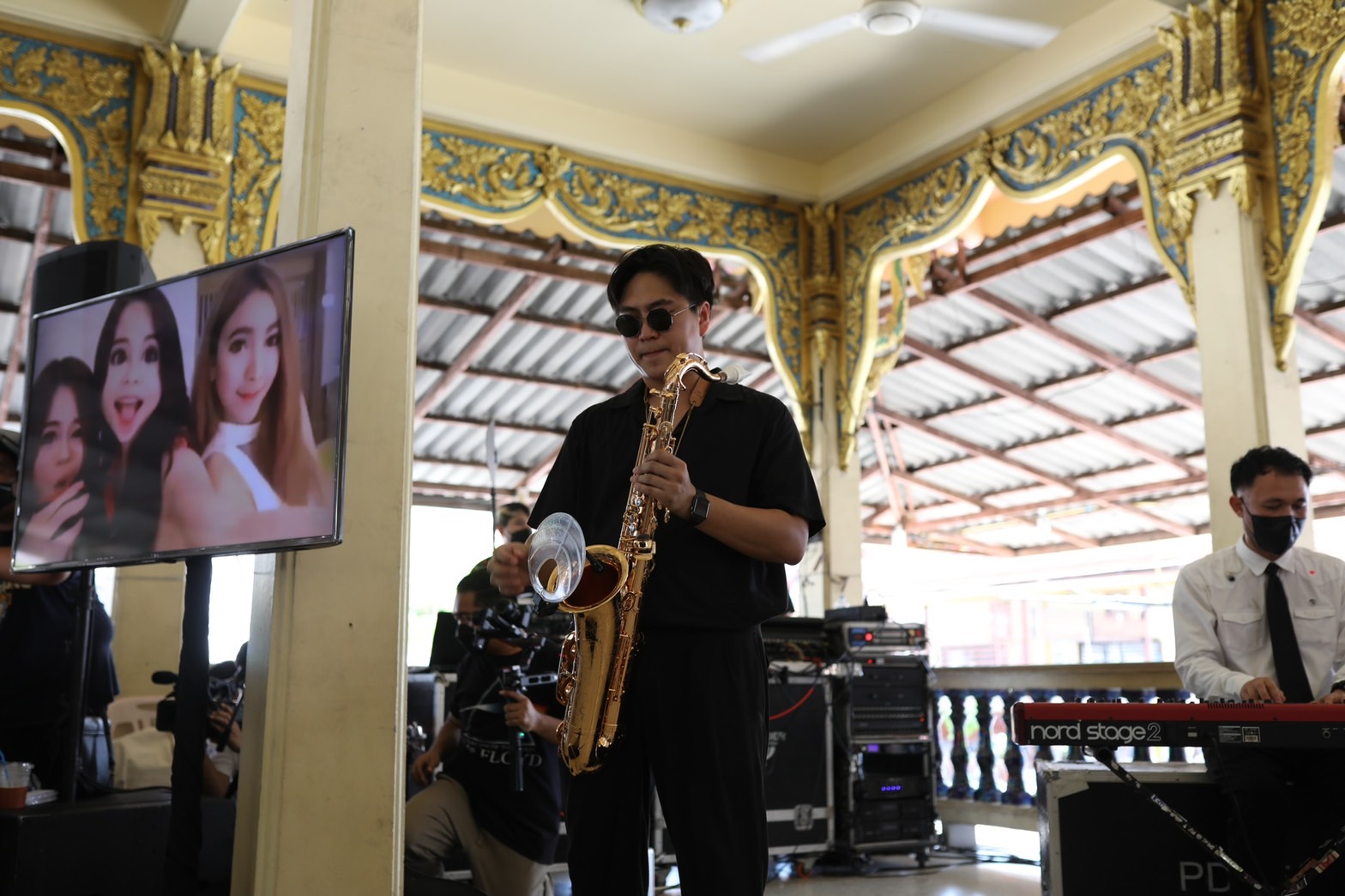 ปู แบล็คเฮด มอบเพลง ยืนยัน ที่ นุ๊กซี่ ตั้งใจทำ ส่งแฟนสาวเป็นครั้งสุดท้าย ปู แบล็คเฮด มอบเพลง ยืนยัน ที่ นุ๊กซี่ ตั้งใจทำ ส่งแฟนสาวเป็นครั้งสุดท้าย