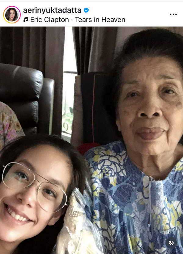 เเอริน ยุกตะทัต เศร้า!สูญเสียคุณยายที่รักในวัย94ปี เสียดายไม่ทันได้เจอเหลน เเอริน ยุกตะทัต เศร้า!สูญเสียคุณยายที่รักในวัย94ปี เสียดายไม่ทันได้เจอเหลน