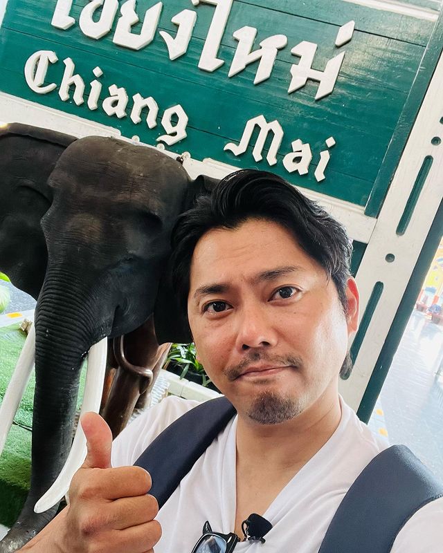 'ซึบาสะ' ขี่ช้าง!! สมาชิกคู่ดูโอ้เจป็อป ‘Tackey & Tsubasa’ ลัดฟ้าเที่ยวไทย 'ซึบาสะ' ขี่ช้าง!! สมาชิกคู่ดูโอ้เจป็อป ‘Tackey & Tsubasa’ ลัดฟ้าเที่ยวไทย