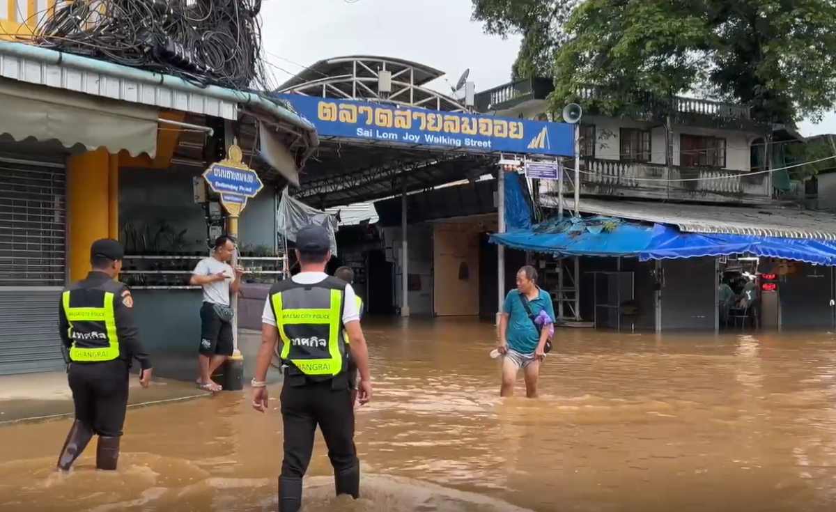 น้ำท่วมตลาดสายจอยครั้งที่ 8 ในรอบปี น้ำท่วมตลาดสายจอยครั้งที่ 8 ในรอบปี