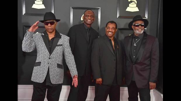 สิ้นแล้ว ‘เดนนิส โทมัส’ มือแซกและผู้ร่วมก่อตั้งวง Kool and the Gang